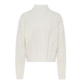 Pull en tricot torsadé